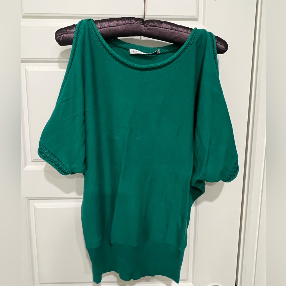 Trina Turk Green Cold Shoulder Sweater Size Small